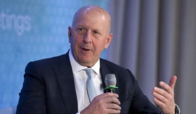 Goldman CEO’sundan borç uyarısı