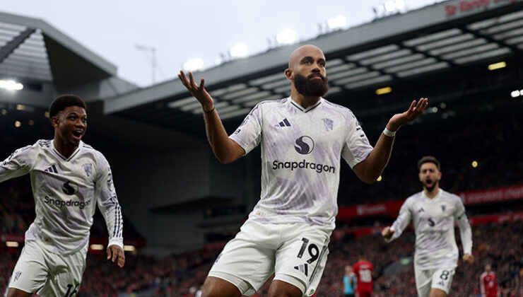 Manchester United, Liverpool’u evinde yıktı: Tarihe geçen zafer!
