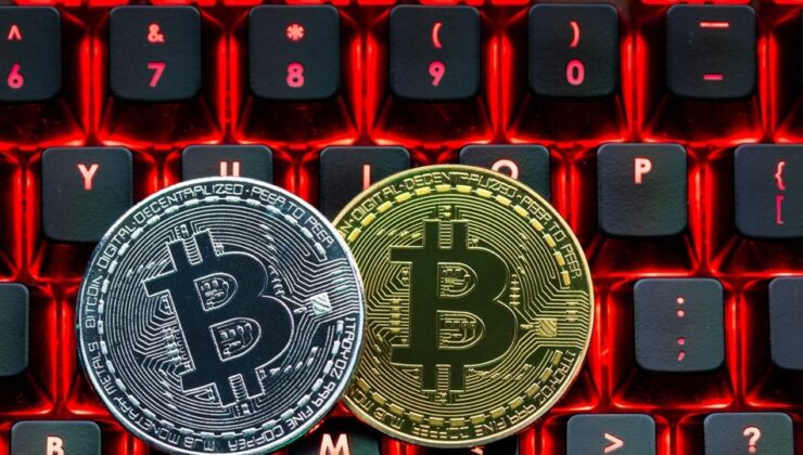Bitcoin altı ayın en düşük seviyesinde