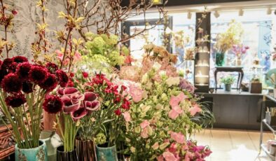 Çiçekçilerde 14 Şubat Mesaisi: Her Bütçeye Uygun Seçenek Var