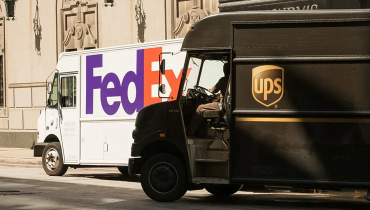 Kargo Devlerinden Radikal Küçülme Kararı: FedEx ve UPS Binlerce Kişiyi İşten Çıkarıyor!